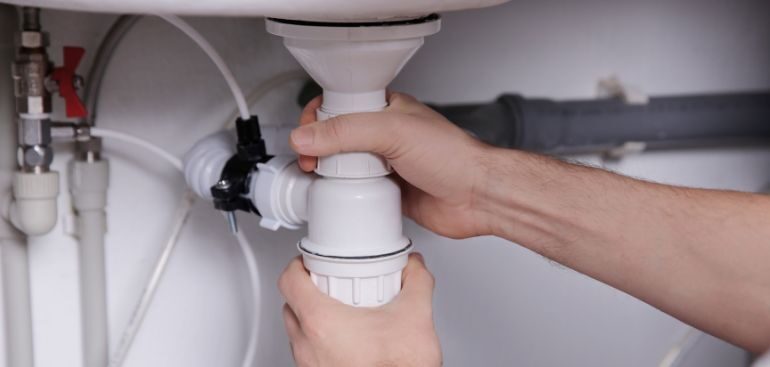 What To Ask a Plumber During a Water Test